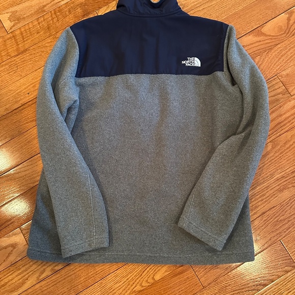 Men's North Face Navy Blue & Gray Denali Jacket (Large) - Picture 3 of 4